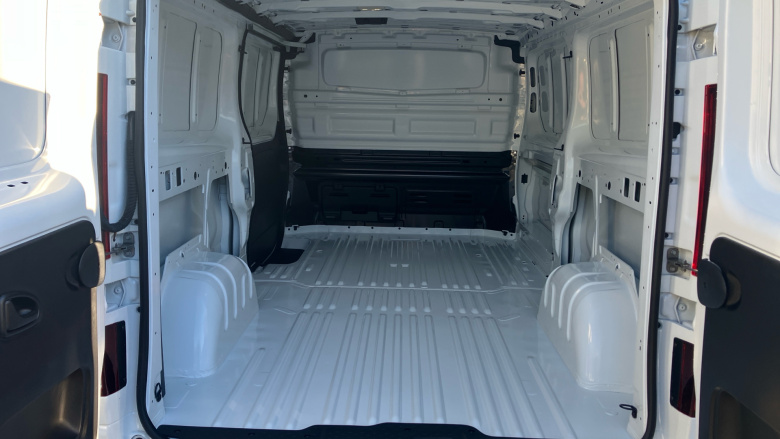 Renault Trafic Lwb Diesel LL30 Blue dCi 150 Extra Sport [Safety] Van